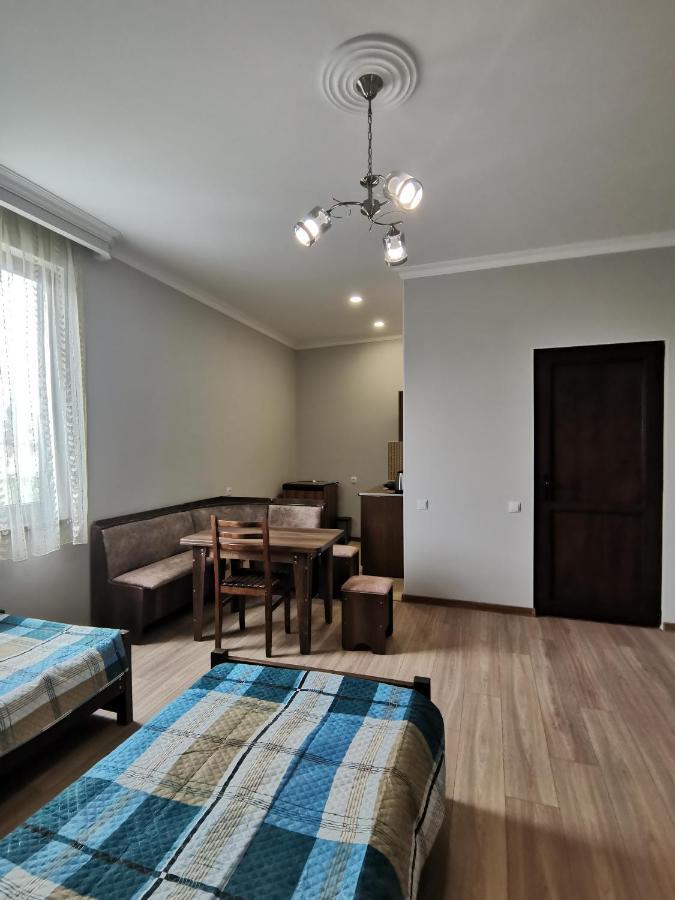 Guest House Eden Tbilisi Eksteriør billede