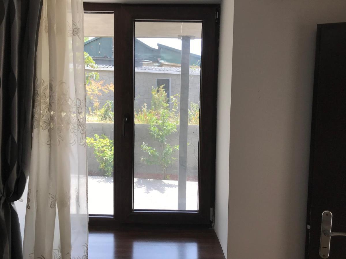 Guest House Eden Tbilisi Eksteriør billede