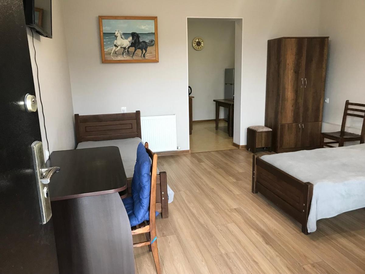 Guest House Eden Tbilisi Eksteriør billede